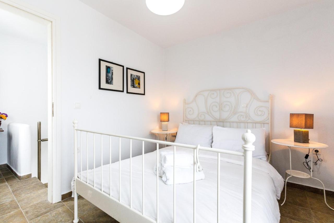 Arcana Santorini Villas, An Authentic Cycladic Experience Akrotiri  Exterior photo